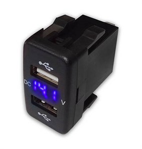 USB разъем двойной 3.1А с вольтметром (С синей подсветкой) А77B А77B